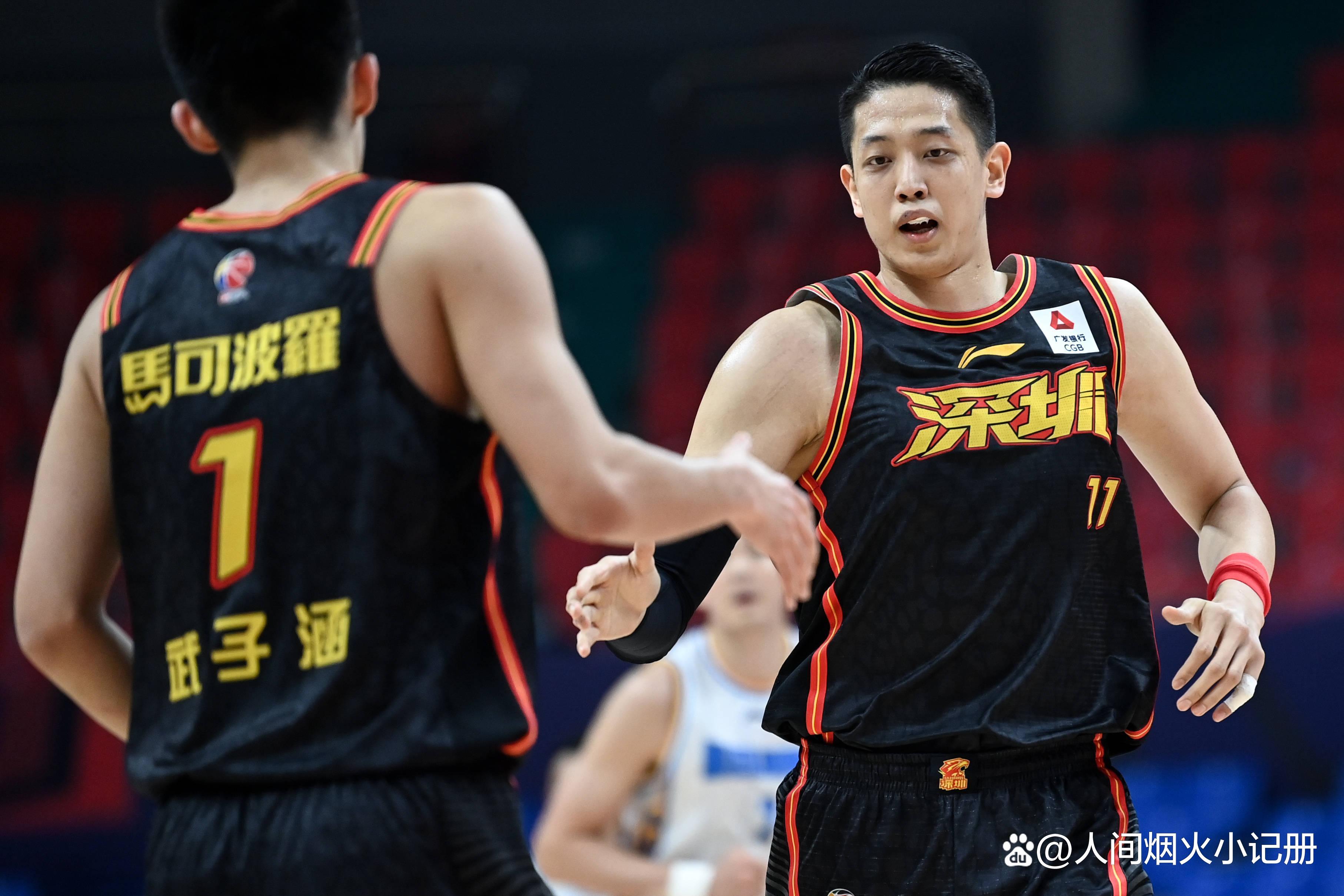 爱游戏体育-刚刚！山东泰山围绕CBA季后赛再遭质疑底特律活塞状态回暖备战NBA常规赛，风云突变密尔沃基雄鹿清晨迎来里程碑的简单介绍