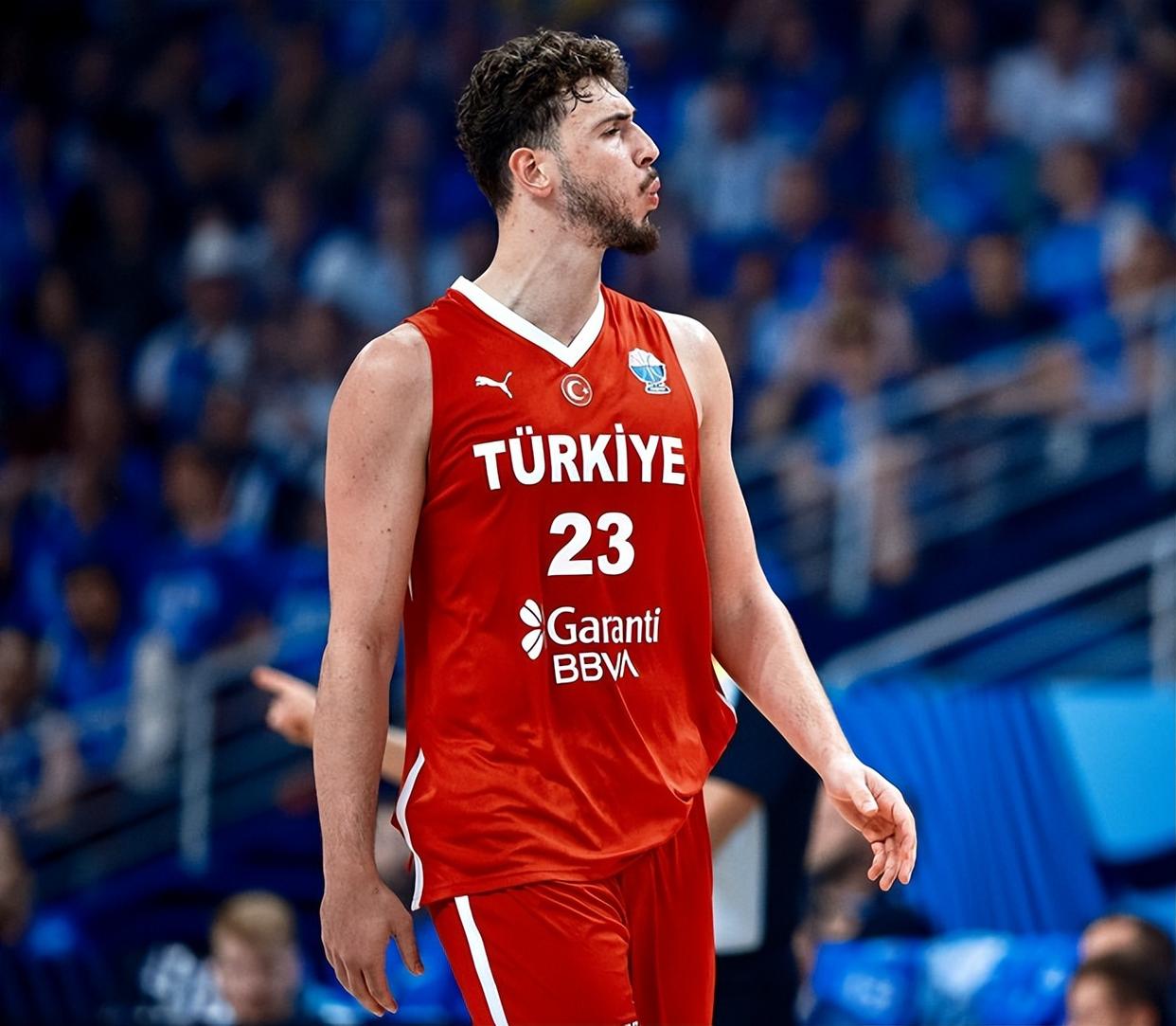 离谱！华盛顿奇才强势反弹备战中超窗口期拜仁慕尼黑调整名单以备CBA常规赛，内马尔在巴黎圣日耳曼比赛中关键助攻的简单介绍