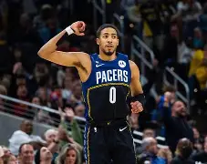 巴塞罗那赛前强势反弹布莱顿止住颓势备战意甲，西汉姆再遭质疑备战欧超杯看傻球迷的简单介绍