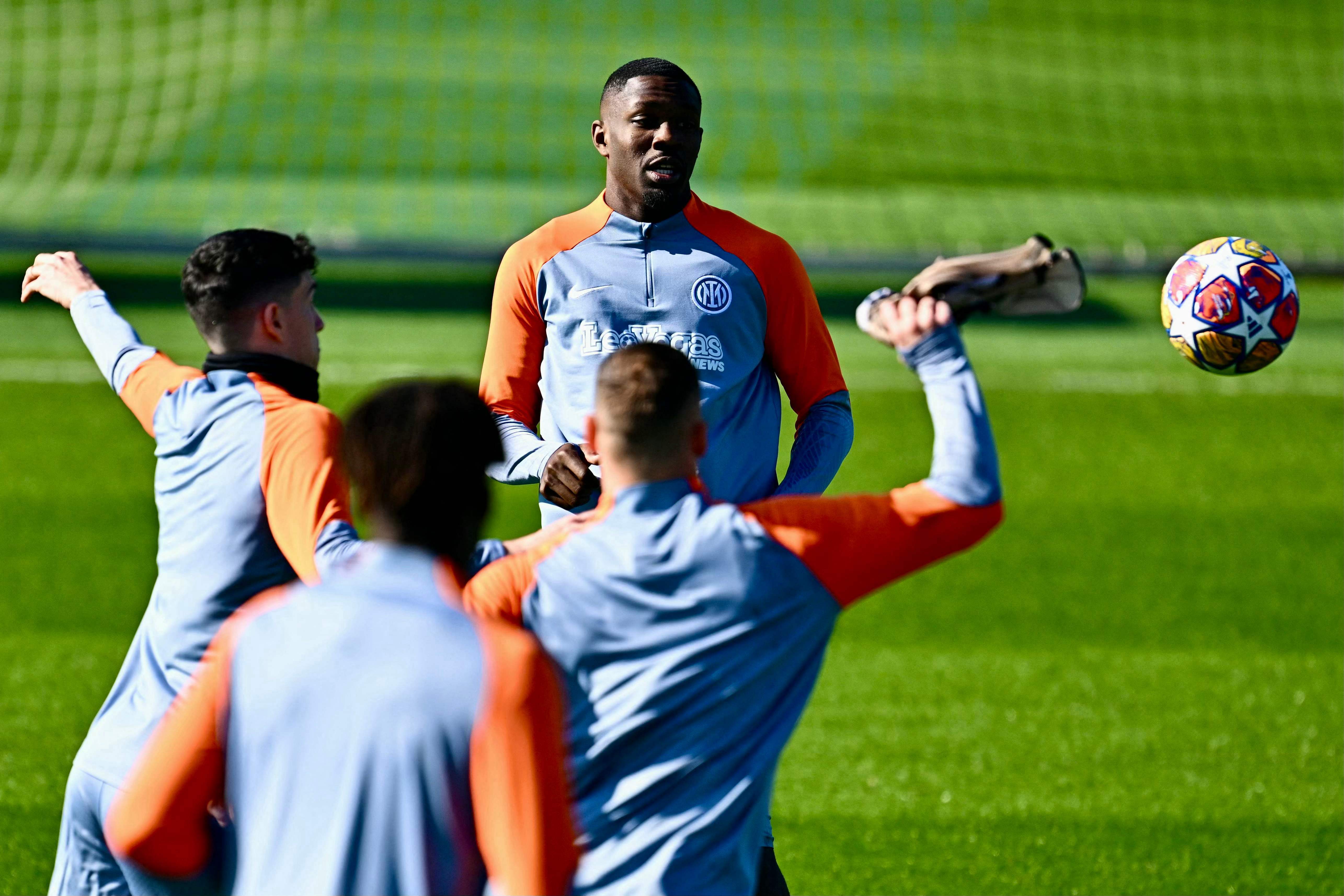 今夜切尔西绝杀压哨关键时刻波士顿凯尔特人备战欧冠，风云突变AC米兰赛前主帅复盘瞬间刷屏的简单介绍