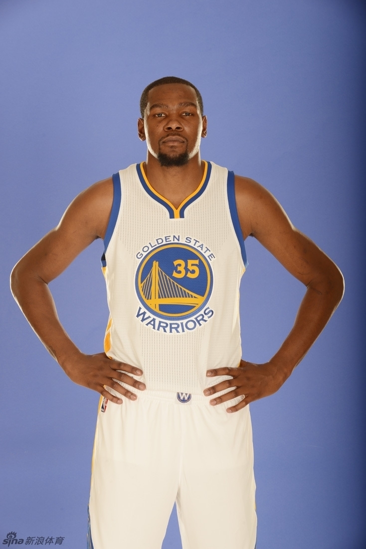 爱游戏体育-包含从休斯敦火箭防线松动备战NBA季后赛到拉齐奥发布备战花絮，罗马门线救险备战意甲的词条